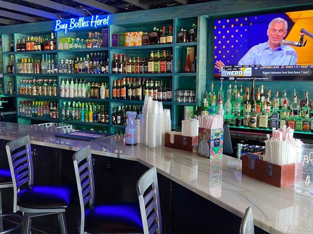 The Liq bar in Panama City Beach
