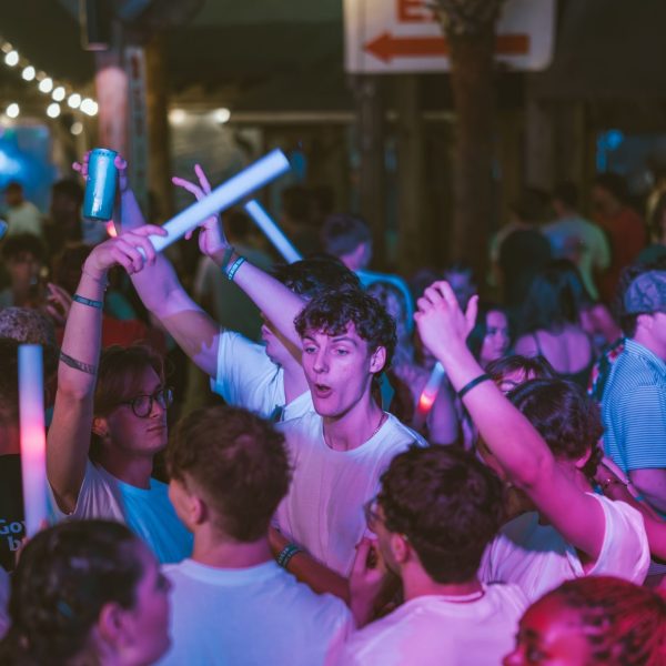 Energetic crowd glow sticks, PCB Spring Break 2026