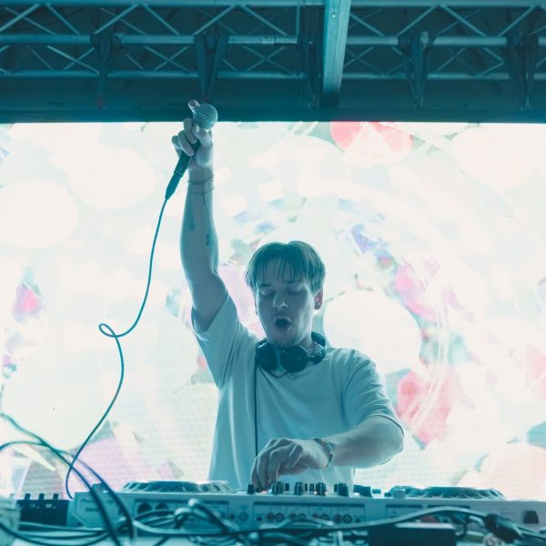 DJ white screen, PCB Spring Break 2026